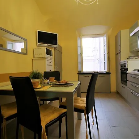 House L'angolino Di Finalborgo By Holiday World Апартаменты *