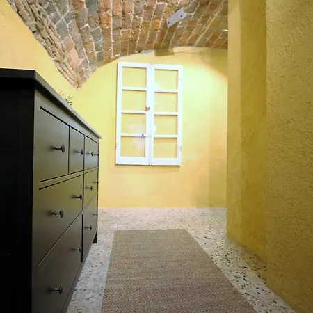 House L'angolino Di Finalborgo By Holiday World *